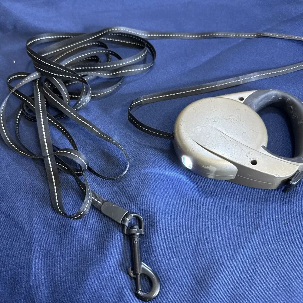 retractable dog leash 16 ft